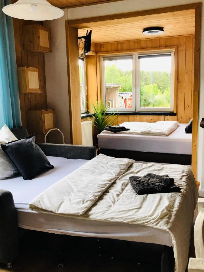 Ruhige Ferienwohnung Direkt Am Rennsteig ノイウハウス・アム・レンヴェーク エクステリア 写真
